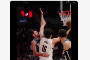 給予肯定！開拓者官推曬楊瀚森背運過人上籃：高難度終結！