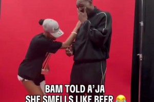 我的GOAT女友！阿德巴約和剛奪冠的阿賈瘋狂秀恩愛