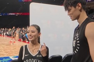 朗朗妻子吉娜采訪曾凡博：真高啊 我脖子都酸了