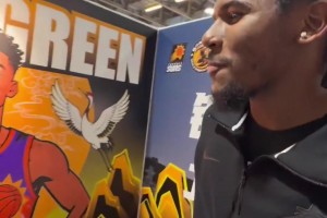 學的挺像哈！中國粉絲教杰倫-格林說“護林員牛逼”~