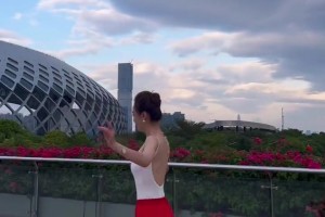 古有楊貴妃，貂蟬，西施，今有恒大白珊珊真是美艷