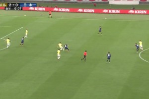 演都不演了故意送？布魯諾禁區離譜送禮，南野拓實破門扳回一城