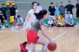 本來以為粉衣服的三分夠準了，沒想到紅褲子的突破更犀利