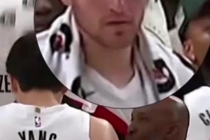 埃托奧被球迷怒噴：他必須滾出去！就是因為他我們現(xiàn)在才沒晉級