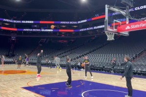 手感柔和！~東契奇投籃訓練中 今晚將迎來季前賽首秀？