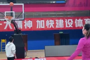 董路：日本是歐洲隊，靠中超出來的球員不足以沖擊世界杯