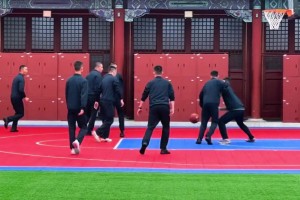 國旗護衛隊的男神們！顏值太高了！打籃球都這么帥！