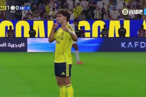 這球漂亮！菲利克斯世界波，進球后模仿C羅秀大腿肌肉慶祝