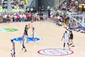 動作這么大？廣東與西班牙某球隊熱身賽 周鵬揮肘為趙睿出頭