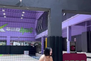 雅俗共賞！這個胯下拉回怎么樣？