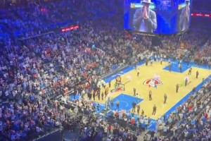 球隊(duì)名宿！伊巴卡來到揭幕戰(zhàn)助陣?yán)做?>
                                <span></span>
                                <p>球隊(duì)名宿！伊巴卡來到揭幕戰(zhàn)助陣?yán)做?/p>
                            </a>
                        </div>
                                                <div   id=