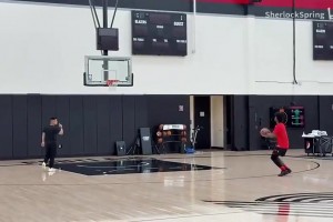 大史：組織為0 三分太差 輪換死板！烏度卡在進(jìn)攻端就純完?duì)僮?>
                                <span></span>
                                <p>大史：組織為0 三分太差 輪換死板！烏度卡在進(jìn)攻端就純完?duì)僮?/p>
                            </a>
                        </div>
                                                <div   id=