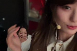 自己也閃著腰了！小七：湖勇大戰一番戰拿下！你看把佳依給氣的~