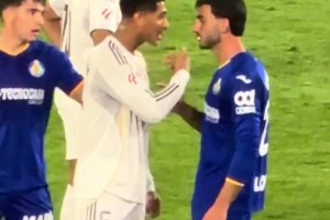 貝林在皇馬最重要角色就是吵架員，一旁姆巴佩：不管我事啊