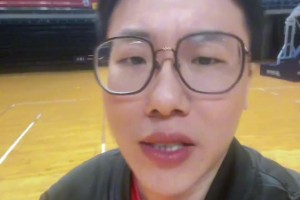 主持人孔祥宇驚嘆：我滴媽！文班去少林回來變超級賽亞人了！