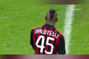 脖子以下世界級！巴洛特利米蘭時期轟進的超級無解世界波！