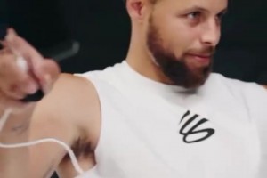 女兒奴！內馬爾的帶娃日常：女兒說內馬爾頭上有虱子！