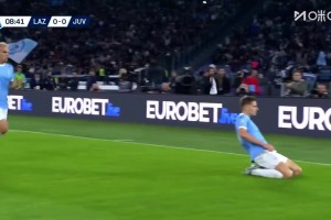 尤文落后！戴維頭球回頂失誤！巴什奇遠(yuǎn)射折射破門！