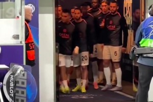 有梅老板那范兒了！實拍：勞塔羅率領國米眾將出場