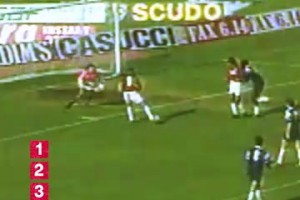 卡森退役快樂！費(fèi)鳥此前轉(zhuǎn)發(fā)21年曼城慶祝視頻！德布勞內(nèi)加入~